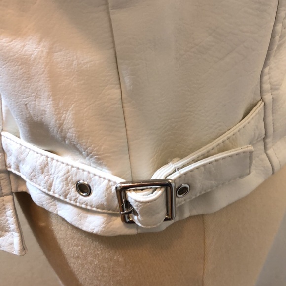 NWT Blanknyc White Embroider Leather Jacket Size M - Picture 8 of 14